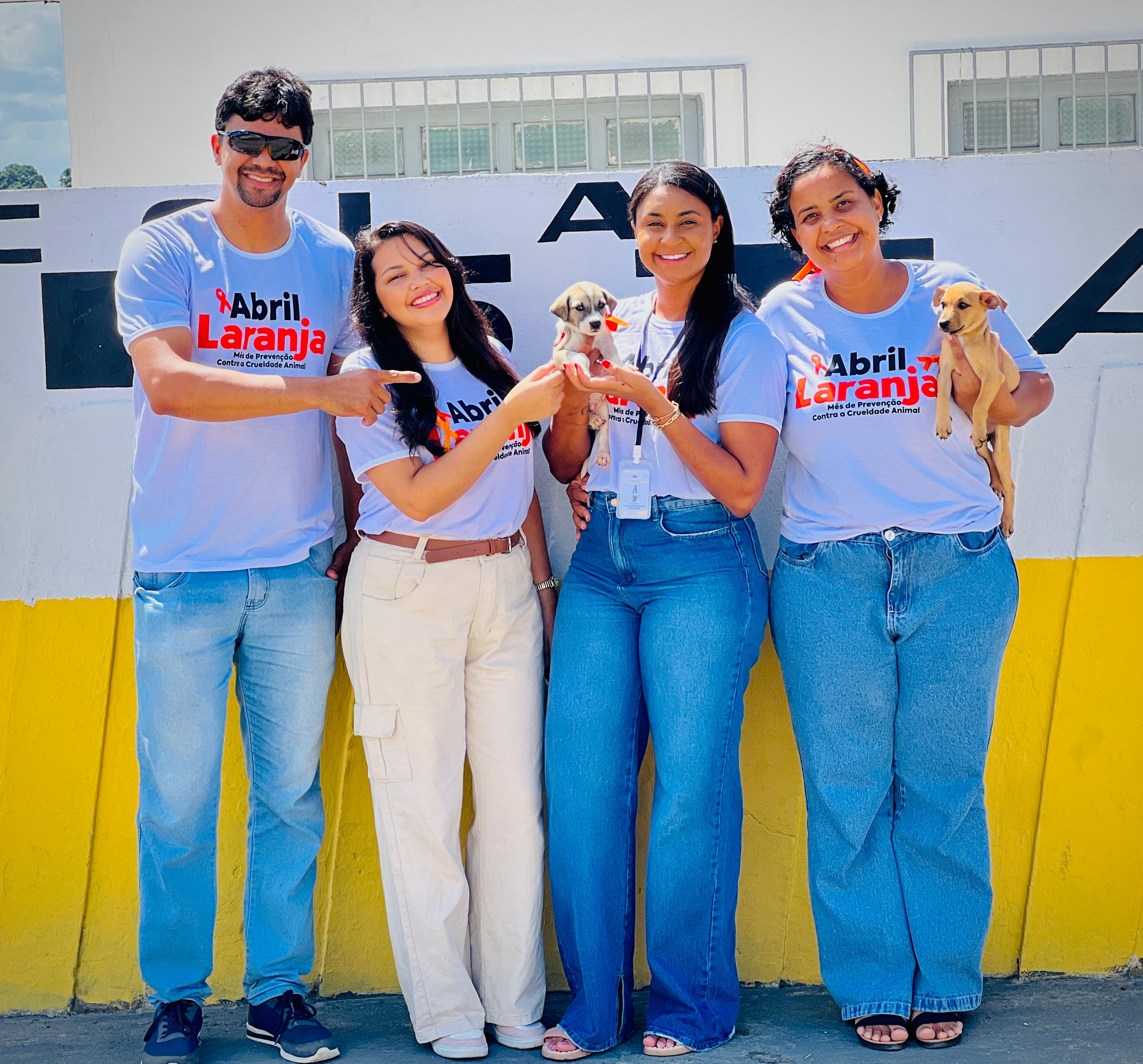 Abril Laranja: ação de educação ambiental conscientiza crianças nas escolas sobre o cuidado com os animais